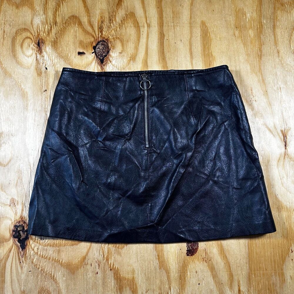 Blanknyc Black Vegan Leather Mini Skirt - Size 28